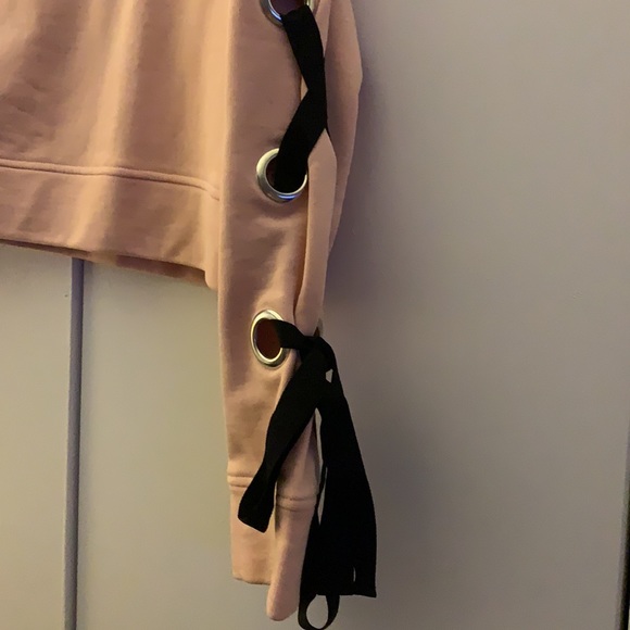 Design Lab Top - Picture 4 of 4